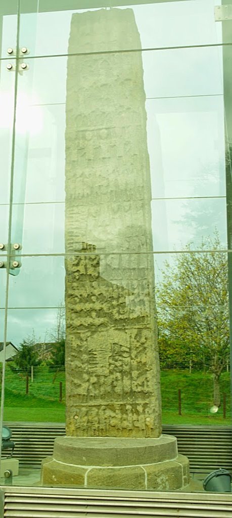 Sueno's Stone, Forres