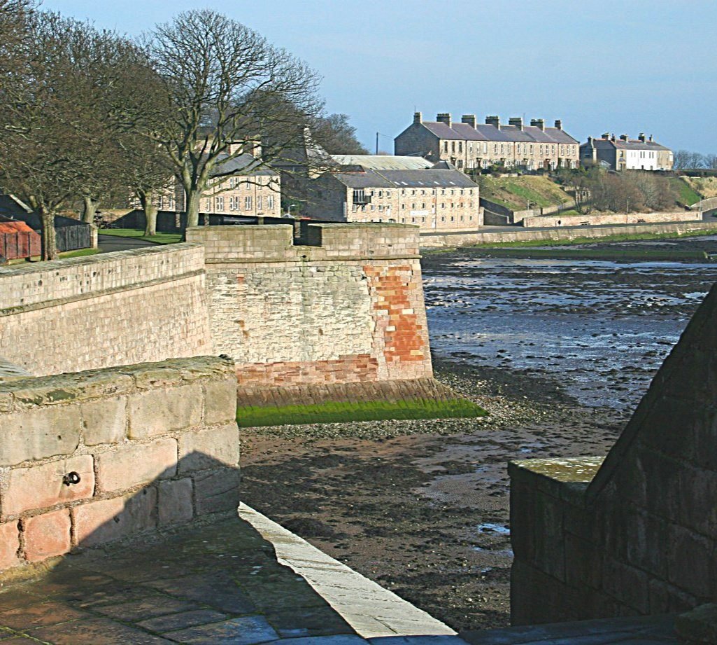 berwick-upon-tweed-still-in-england-must-see-scotland